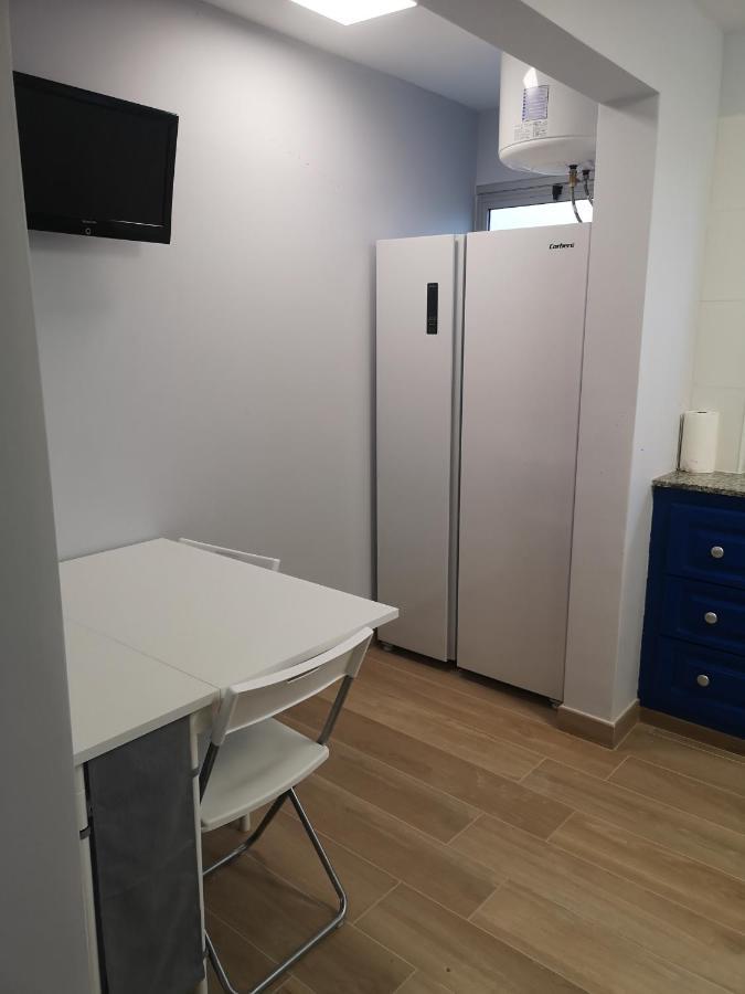 Hostal Mari En La Laguna, Alquiler Habitacion Privada En Hostal, 6 Habitaciones Cerca De La Universidad Y Aeropuerto Norte, 3 Banos Compartidos Σαν Κριστόμπαλ ντε Λα Λαγούνα Εξωτερικό φωτογραφία