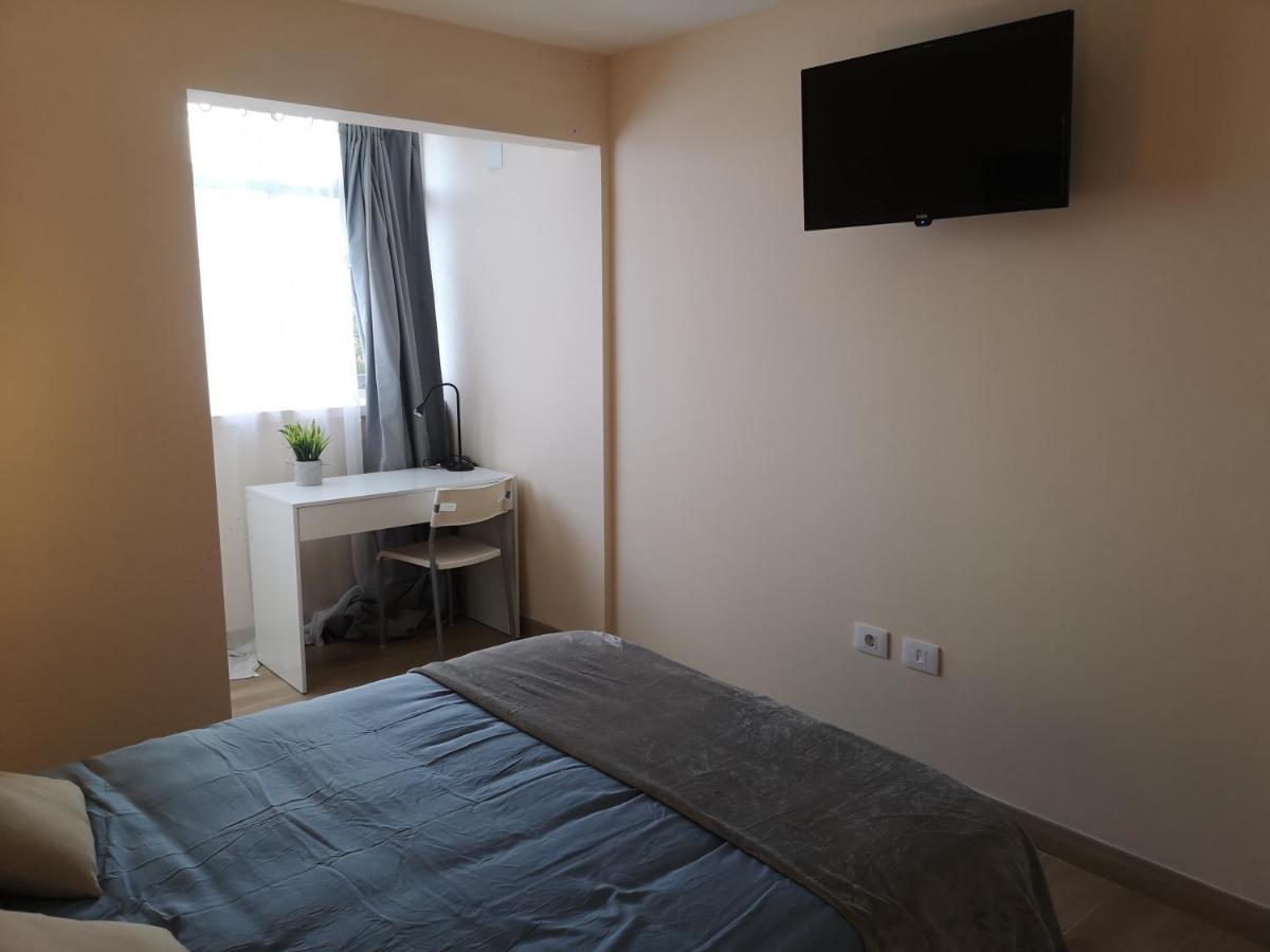 Hostal Mari En La Laguna, Alquiler Habitacion Privada En Hostal, 6 Habitaciones Cerca De La Universidad Y Aeropuerto Norte, 3 Banos Compartidos Σαν Κριστόμπαλ ντε Λα Λαγούνα Εξωτερικό φωτογραφία